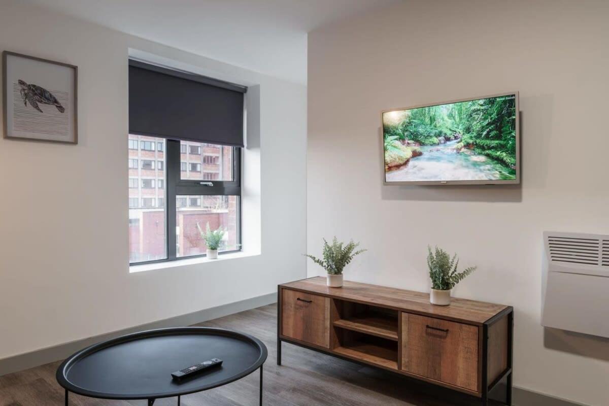 Modern 1 Bed Apartment In Liverpool Centre Εξωτερικό φωτογραφία