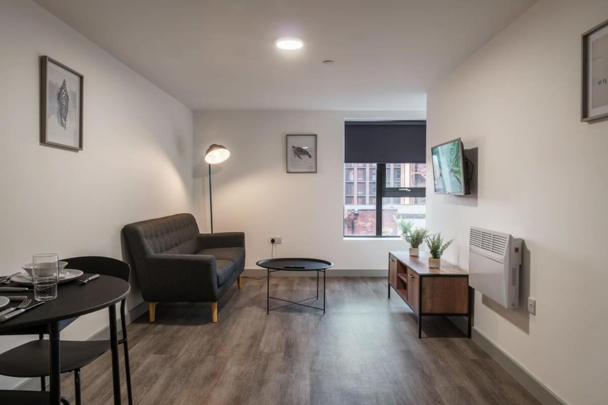 Modern 1 Bed Apartment In Liverpool Centre Εξωτερικό φωτογραφία